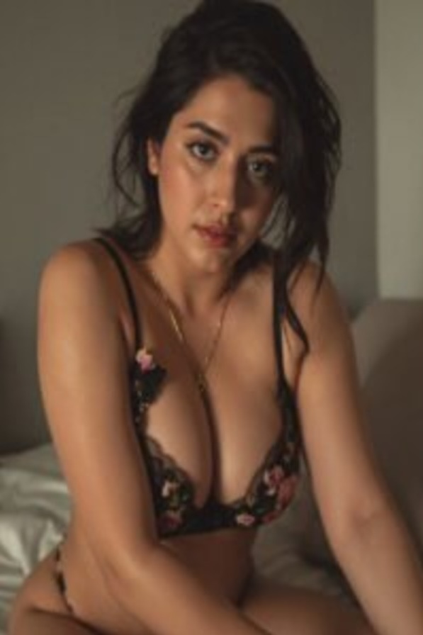 Bangalore Airhostess Escort Neha
